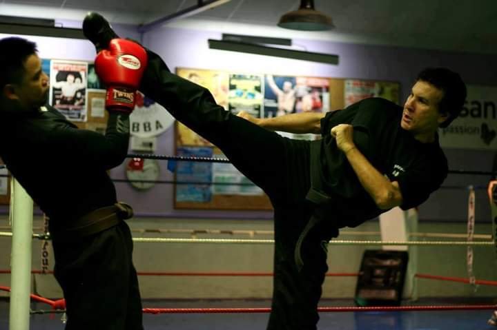 BESANCON FULL SELF DEFENSE - BOXE