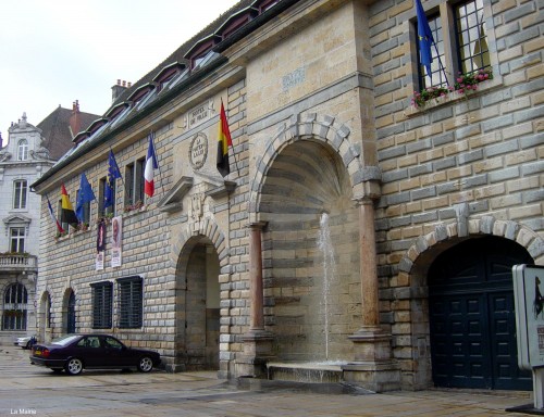 HôTEL DE VILLE