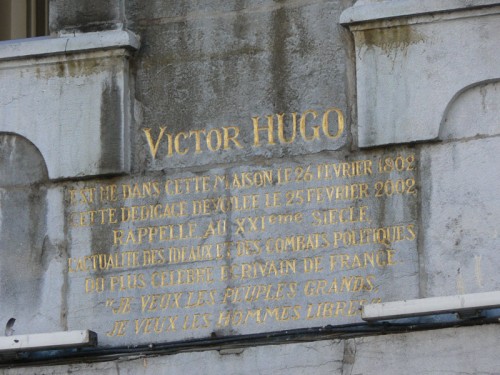 VICTOR HUGO